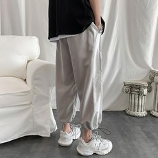 ALLWEIZ 男款戶外簡約線條寬版束口褲 #KN103