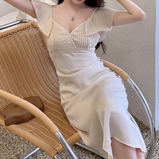 페이퍼먼츠 비비에모 딥브이넥 어깨 프릴 슬림핏 롱 원피스 01033