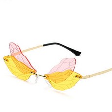 女款翅膀造型時尚墨鏡