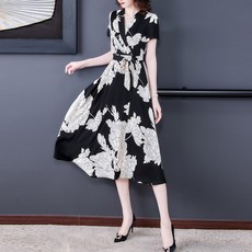 ATTERLIC 交叉V領短袖腰部綁帶大印花長洋裝 00837 含大尺碼, 黑色