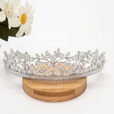 新款銅鋯石鑲鑽派對皇冠, 銀色, 1個