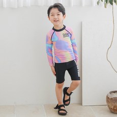 ROROCHAT 孩童渲染圖案文字印花長袖防曬泳衣+防水內搭短褲套裝