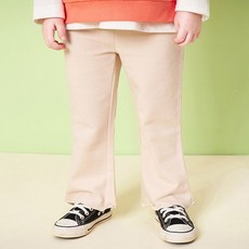 JELISPOON 新款靴型素色牛仔褲