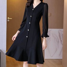 ATTERLIC 透視袖V領A字洋裝 00551 含大尺碼, 黑色