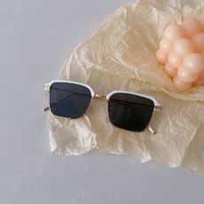 Dolphin whale 孩童金屬圓角方框太陽眼鏡 UV400