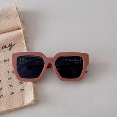 Dolphin whale 孩童粉彩方框造型太陽眼鏡 UV400