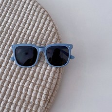 Dolphin whale 孩童簡約粉彩太陽眼鏡 UV400