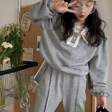 Arbe 女童Eins蕾絲上衣褲子套裝