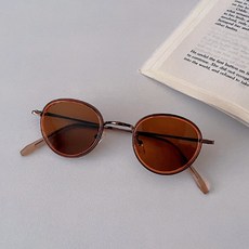 Dolphin whale 孩童復古圓框太陽眼鏡 UV400