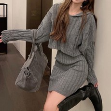 ViVEMO 麻花短版連帽針織上衣迷你羅紋裙兩件式套裝 01869