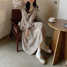 메이첼 터틀넥 페이크 레이어드 롱 플라워 원피스 01447 빅사이즈 포함