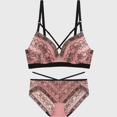 Yes BE MINE YES女款內衣+蕾絲內褲套裝