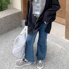 女童款時尚喇叭牛仔褲 CCV59GPT594