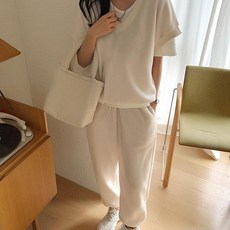 CHICFOX 女式 Mongrie 抓絨背心 + 慢跑褲套裝