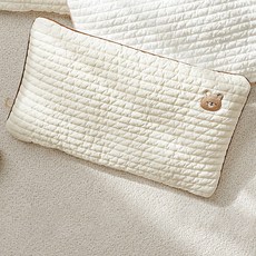 BABY&I 嬰幼兒用柔軟絎縫刺繡枕頭, 小熊