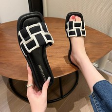 심플앤글로우 여성용 데일리 여름 외출 모임 출근 사무실 착용 일자핏 사각 패턴 슬리퍼 샌들