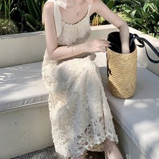 ViVEMO 女款花朵蕾絲鏤空度假吊帶長洋裝 02734, 象牙白