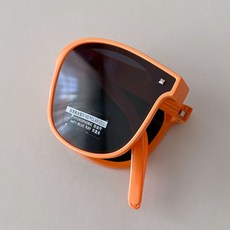 Dolphin whale 兒童新復古折疊太陽眼鏡