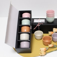 月鹽 韓國製陶瓷粉彩酒杯禮盒, 酒杯 5入, 1套