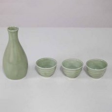 月鹽 韓國產 陶瓷螺紋酒瓶 + 3入酒杯 德利套組 淺綠色, 1套, 德利 + 3p酒杯