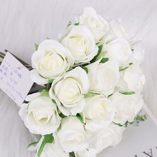 今日共感 奢華人造玫瑰花束, 白色