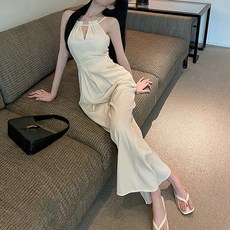 비비에모 투 홀터라인 슬림라인 정장핏 점프수트 03285