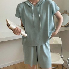 MEICHEL Portrait 短袖連帽上衣 + 短褲套裝 02272