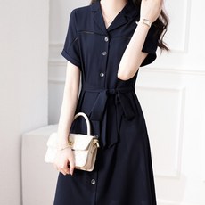 Paperments 緞面OL風腰部綁帶鈕扣中長版洋裝 04457, 海軍藍