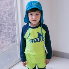 GOING KIDS 男童款鯊魚印花防曬泳衣+短泳褲+遮陽帽組