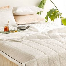 Beyond Furnishing 泡泡紗材質涼感絎縫被, 素白色