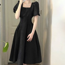 Elsso 雙層設計附內襯A字袖連身裙 含大尺碼, 黑色