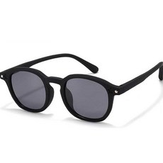 愛莉 兒童防紫外線偏光鏡片太陽眼鏡 + 眼鏡盒 + 拭鏡布耳夾組 JC114