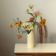 消費物體玻璃花瓶極簡藝術, 淺褐色