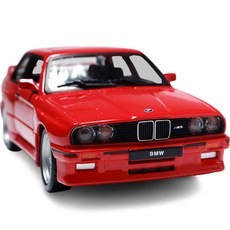 bbUrago 1:24 BMW M3 1988玩具, 混合顏色