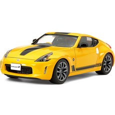 TAMIYA 田宮 1:24 日產 Fairlady 370Z 傳承版汽車 黃色 24348, 1個