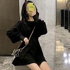 打褶連身喇叭裙, 黑色