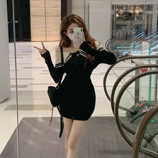 PEONIST 一字領鈕扣針織迷你連身裙, 黑色