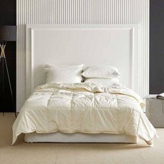 Bountiful 飯店級小羊毛被, 奶油色