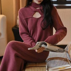 페이퍼먼츠 터틀넥 프론트 트위스트 니트 원피스 07008