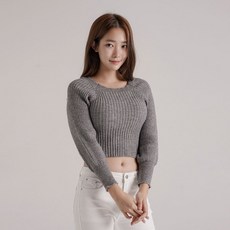 Gembling 女性方領長袖短版針織上衣