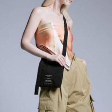 마르헨제이 루시아 미니 나일론 숄더 크로스백