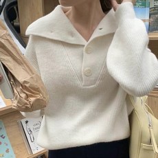 Paperments 女款日常翻領雙鈕扣寬鬆針織T恤 07178