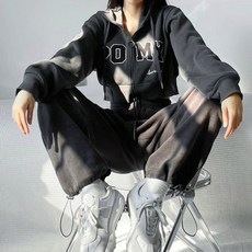 비비에모 여성용 레버린 크롭 후드 트레이닝 세트 05289