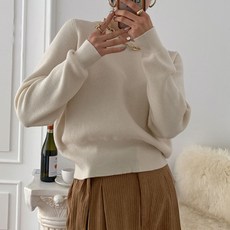 KnitNJean 女款寬鬆版型柔軟彈性羅紋Oberon圓領針織衫