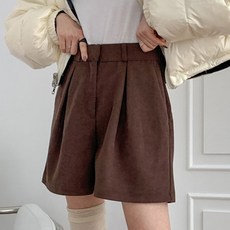 KnitNJean 女款腰部鬆緊帶燈芯絨細褶短褲 Genbery褲
