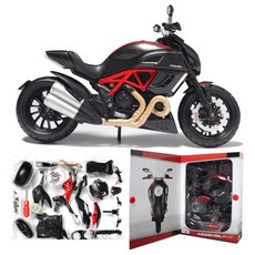Maisto 1:12 杜卡迪 Diavel Carbon 摩托車組裝套組 黑紅色 25.5 x 18.5 x 5.5 cm, 1套