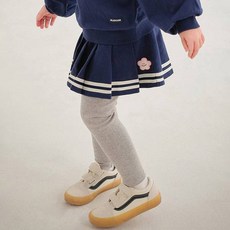 JELISPOON 女童款素色內搭褲花朵圖案百褶裙