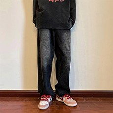 男士時尚潮流青春感街頭水洗牛仔褲