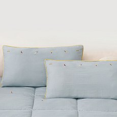 Bamboo Bebe 兒童宇宙森林紗布枕頭, 深眠藍色