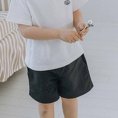 朵姆露 兒童沙沙材質徽章短褲